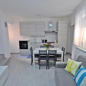 Casa Carma , Porto Ceresio Italy